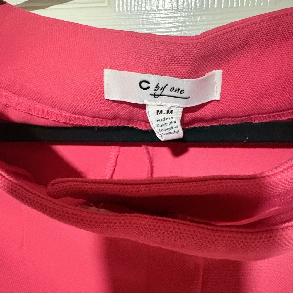 Pink pants. - Picture 3 of 3